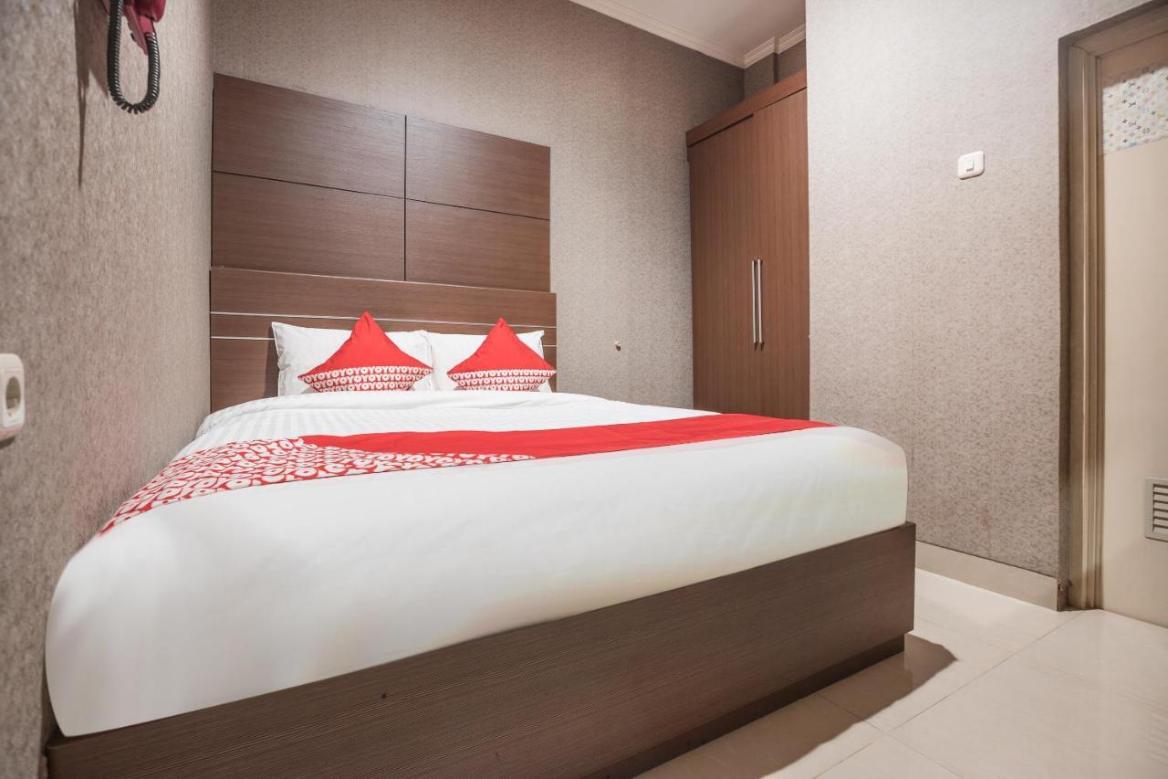 Oyo 383 Env Residence Dżakarta Zewnętrze zdjęcie