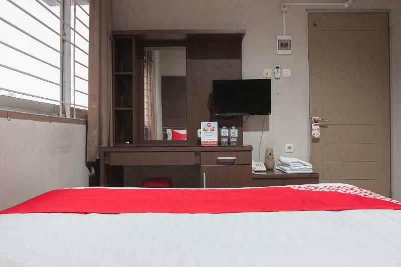 Oyo 383 Env Residence Dżakarta Zewnętrze zdjęcie